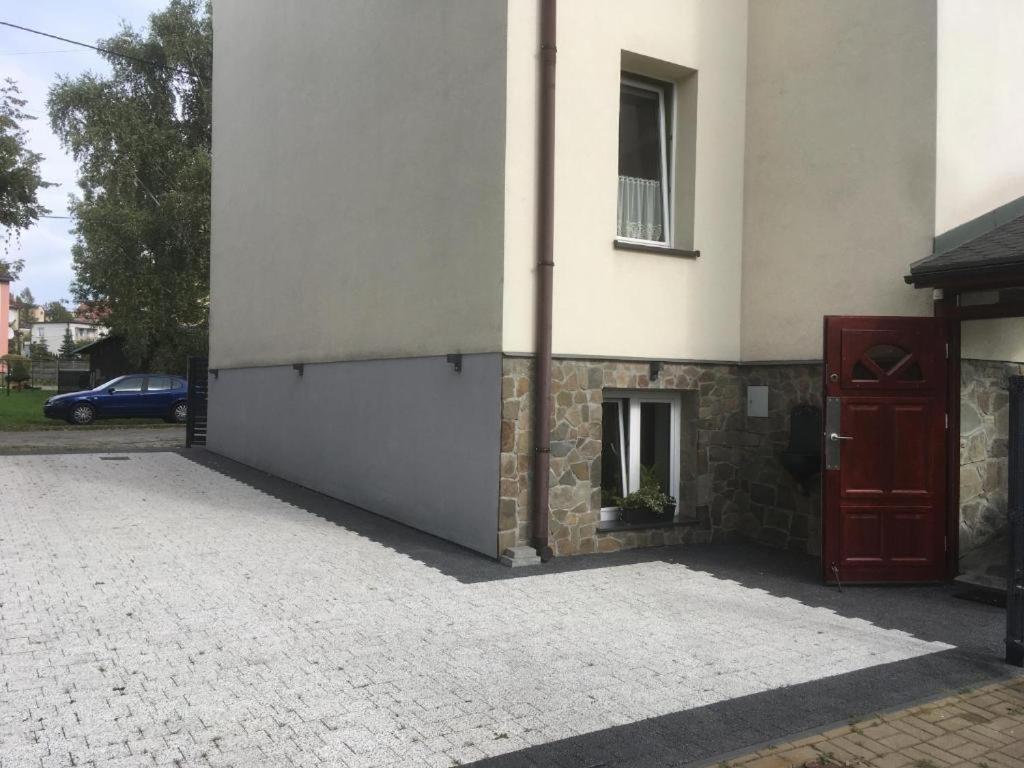 Underground Apartment Bielsko-Biala Luaran gambar