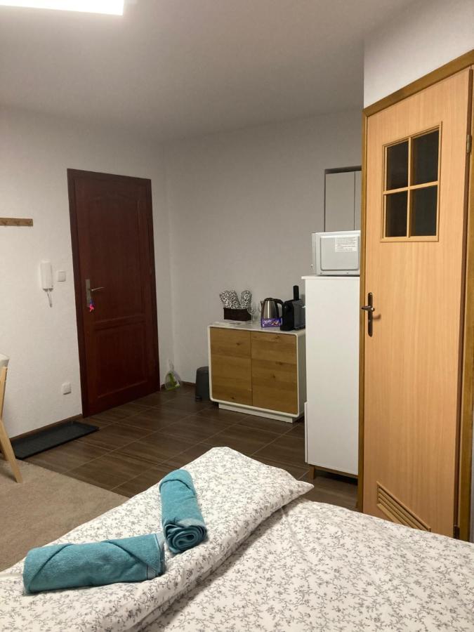 Underground Apartment Bielsko-Biala Luaran gambar